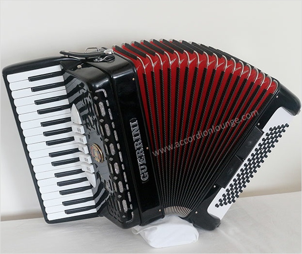 Guerrini Mod 621 80 Bass Piano Accordion - Accordion Lounge